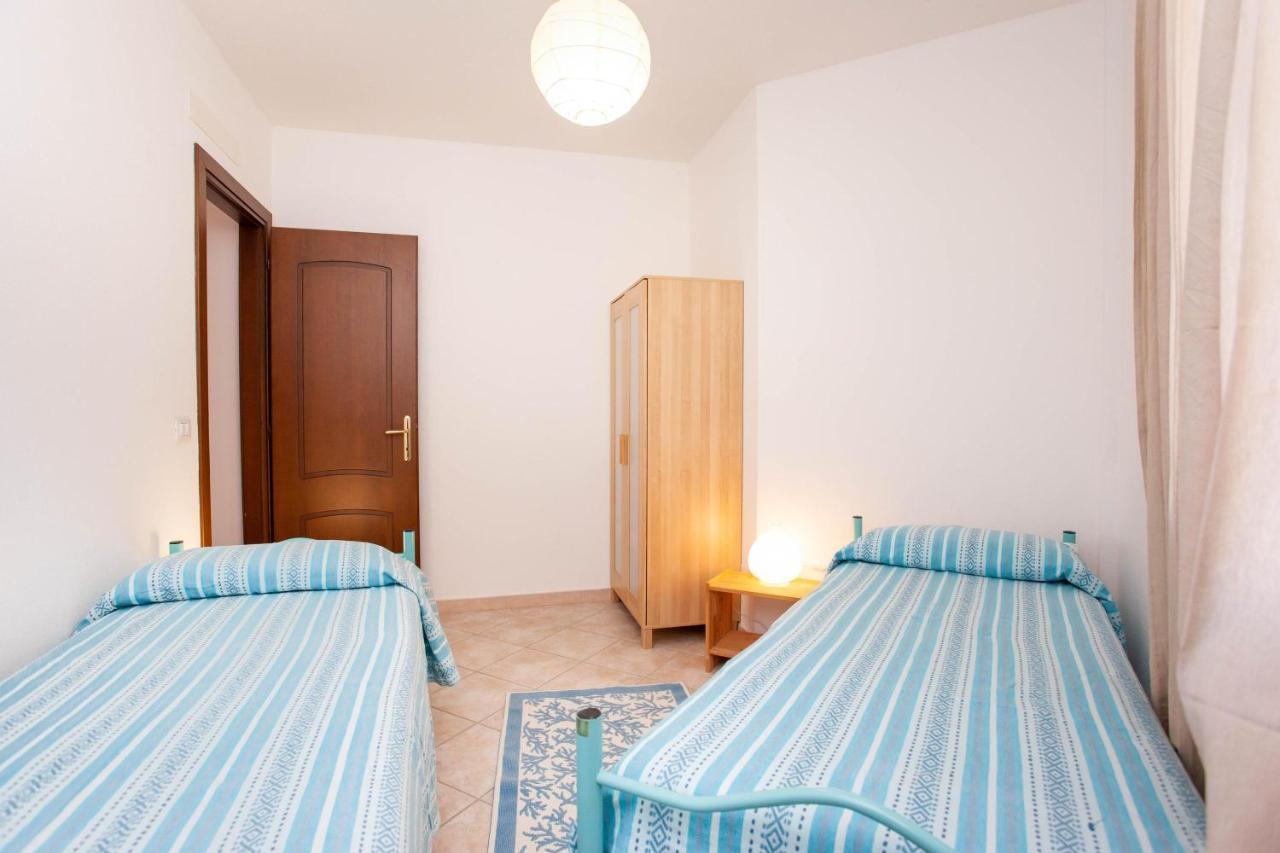 Casa Antonella Apartment Orosei Luaran gambar