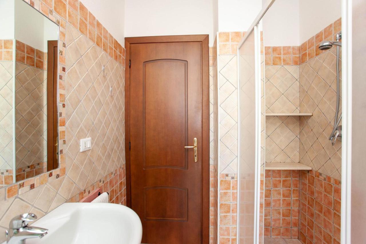 Casa Antonella Apartment Orosei Luaran gambar